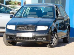 Schwarz Gebraucht 2006 Skoda Fabia Cool Edition Kleinwagen | 2.490 € (Teuer)