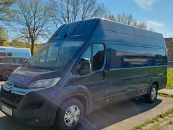 Blau Gebraucht 2022 Citroën Jumper Van / Kleinbus | 18.000 €
