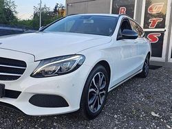 Weiß Gebraucht 2016 Mercedes C200 Avantgarde Limousine | 13.699 € (Guter Preis)