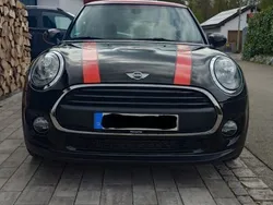 Schwarz Gebraucht 2016 Mini ONE Kleinwagen | 10.900 € (Fairer Preis)