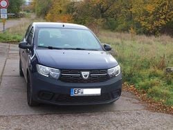 Blau Gebraucht 2019 Dacia Sandero Acces Limousine | 5.500 € (Superpreis)