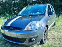 Grau Gebraucht 2008 Ford Fiesta Kleinwagen | 1.600 € (Guter Preis)