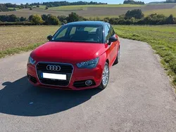 Rot Gebraucht 2014 Audi A1 Sportback Ambition Kleinwagen | 11.000 € (Fairer Preis)