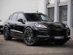 Schwarz Gebraucht 2023 Porsche Cayenne SUV | 94.500 € (Superpreis)
