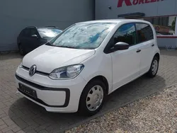 Weiß Gebraucht 2017 VW up! Kleinwagen | 3.390 € (Fairer Preis)