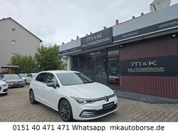 Oryxweiss Gebraucht 2022 VW Golf VIII Active Limousine | 20.900 € (Guter Preis)