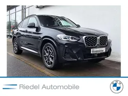 Saphirschwarz metallic Gebraucht 2024 BMW X4 M Sport SUV | 49.890 € (Superpreis)