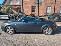 Grau Gebraucht 2002 Audi TT S-Line Cabrio | 4.100 € (Superpreis)