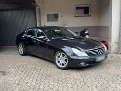 Schwarz Gebraucht 2007 Mercedes CLS320 Limousine | 4.400 € (Guter Preis)