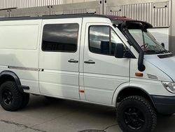 Weiß Gebraucht 2002 Mercedes 416 Van | 31.000 €