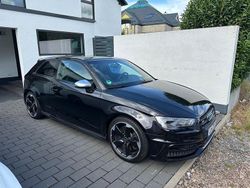 Schwarz Gebraucht 2014 Audi S3 Ambiente Limousine | 15.999 € (Fairer Preis)