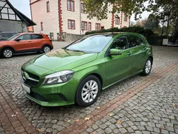 Grün Gebraucht 2017 Mercedes A200 Kleinwagen | 8.999 €