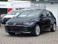 Gebraucht 2025 VW Golf VIII Business Limousine | 30.745 € (Etwas zu teuer)