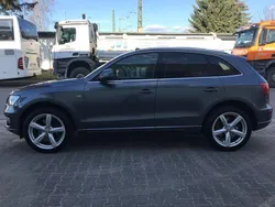 Grau Gebraucht 2009 Audi Q5 S-Line SUV | 7.900 € (Guter Preis)