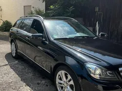 Schwarz Gebraucht 2013 Mercedes 250 Kombi | 14.900 €