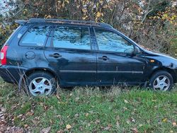 Schwarz Gebraucht 2012 Lada Kalina Kleinwagen | 650 €