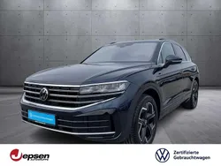 Meloe blue kristalleffekt Gebraucht 2024 VW Touareg Elegance SUV | 67.970 € (Fairer Preis)