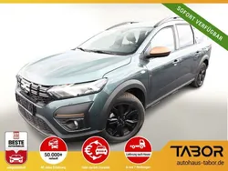 Grün Gebraucht 2024 Dacia Jogger Extreme Van / Kleinbus | 26.488 € (Fairer Preis)