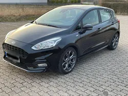 Schwarz Gebraucht 2018 Ford Fiesta ST-Line Kleinwagen | 12.000 € (Fairer Preis)