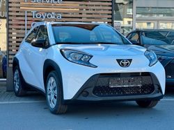 Weiß Neu 2025 Toyota Aygo Business Edition Kleinwagen | 17.890 €