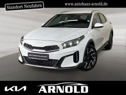 Weiß (carraraweiß) Gebraucht 2024 Kia XCeed Vision SUV | 23.450 € (Superpreis)