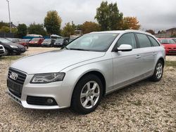 Silber Gebraucht 2011 Audi A4 Attraction Kombi | 5.999 € (Superpreis)