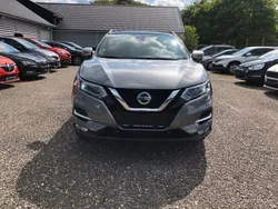 Grau Gebraucht 2018 Nissan Qashqai Tekna+ SUV | 14.500 € (Guter Preis)