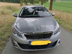 Grau Gebraucht 2014 Peugeot 308 Kombi | 8.999 € (Fairer Preis)