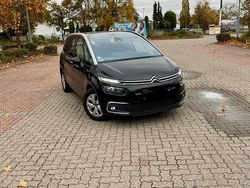 Schwarz Gebraucht 2017 Citroën C4 Picasso Van / Kleinbus | 9.200 € (Fairer Preis)