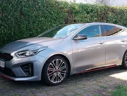 Grau Gebraucht 2020 Kia ProCeed Kleinwagen | 20.400 € (Guter Preis)