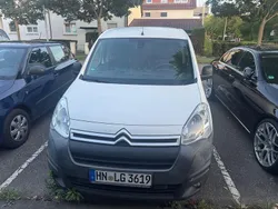 Weiß Gebraucht 2015 Citroën Berlingo Van / Kleinbus | 5.300 € (Fairer Preis)