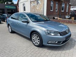 Grau Gebraucht 2011 VW Passat Comfortline Limousine | 9.290 € (Etwas zu teuer)