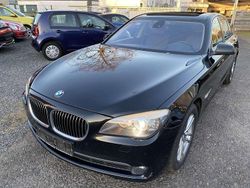 Saphirschwarz (metallic) Gebraucht 2011 BMW 750 Exclusive Limousine | 12.890 € (Superpreis)