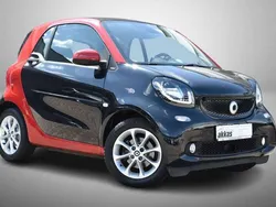 Schwarz Gebraucht 2019 Smart ForTwo Coupé Passion Kleinwagen | 14.750 € (Etwas zu teuer)