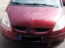 Rot Gebraucht 2006 Mitsubishi Colt Instyle Van / Kleinbus | 1.800 € (Guter Preis)
