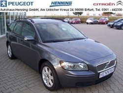 Grau metallic Gebraucht 2004 Volvo V50 Kinetic Kombi | 9.490 €