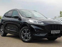 Schwarz Gebraucht 2022 Ford Kuga ST-Line SUV | 25.960 € (Guter Preis)