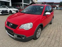 Rot Gebraucht 2006 VW Polo Cross Kleinwagen | 2.100 € (Fairer Preis)