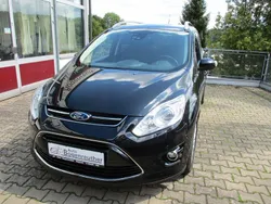 Schwarz Gebraucht 2014 Ford Grand C-Max Titanium Van / Kleinbus | 9.650 € (Etwas zu teuer)