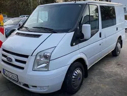 Weiß Gebraucht 2010 Ford Transit Limousine | 12.000 €
