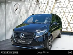 Schwarz Gebraucht 2024 Mercedes V300 Avantgarde Van / Kleinbus | 71.968 € (Teuer)