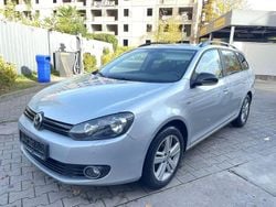 Silber Gebraucht 2012 VW Golf VI Match Kombi | 3.599 € (Guter Preis)