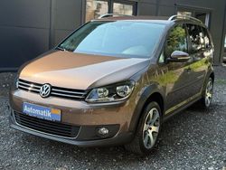 Braun Gebraucht 2012 VW Touran Cross Van / Kleinbus | 6.999 € (Guter Preis)