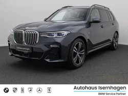 Arktikgrau brillanteffekt schwarz Gebraucht 2022 BMW X7 M Sport SUV | 71.999 € (Guter Preis)
