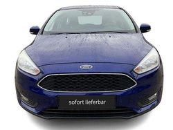 Blau Gebraucht 2017 Ford Focus Limousine | 11.470 € (Fairer Preis)