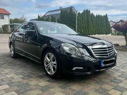 Schwarz Gebraucht 2009 Mercedes E220 Avantgarde Limousine | 8.500 € (Fairer Preis)