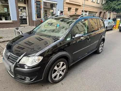 Schwarz Gebraucht 2008 VW Touran Cross Van / Kleinbus | 4.800 € (Fairer Preis)