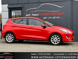 Rot Gebraucht 2019 Ford Fiesta Titanium Kleinwagen | 11.890 € (Fairer Preis)