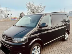 Schwarz Gebraucht 2013 VW Multivan Highline Van / Kleinbus | 19.500 €