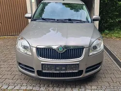 Grau Gebraucht 2009 Skoda Roomster Kombi | 1.100 € (Guter Preis)